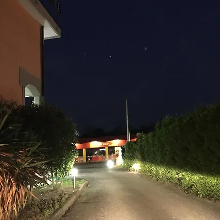 Hotel Lago Maggiore 3*