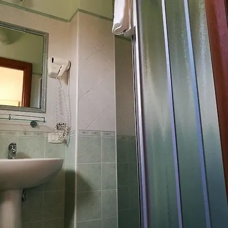 Lago Maggiore Hotel Castelletto sopra Ticino